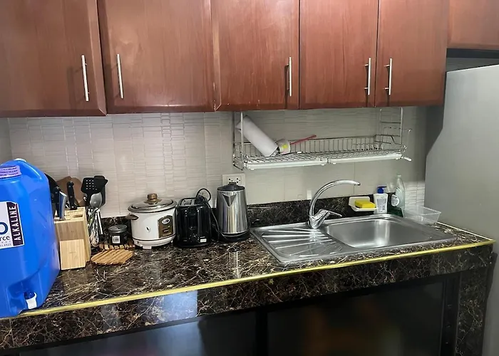 Spacious 2 Bed & 2 Bath In Newport Manila
